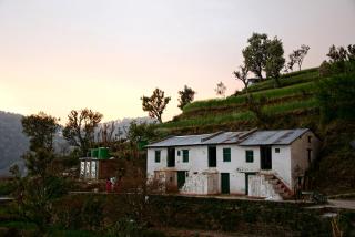 Kaphal Kanarkha Homestay - Bhīm Tāl - 6