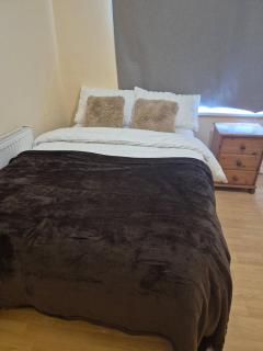 Spacious Large 4BR Home Train Station University - Kingsthorpe - 7