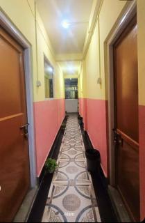 Hotel Falcon View - 2