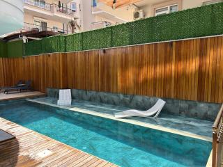 Luxury Holiday Apt in the Town - Alanya - 2