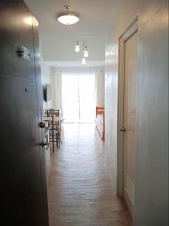 1BR Condo at The Loop - Pontud - 1