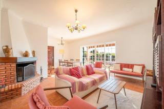 GuestReady - Fantastic family home in Sesimbra - 2