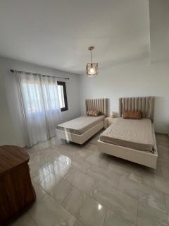 2BR Haut Standing Avec Piscine Face Hôtel Movenpick Sousse - 9