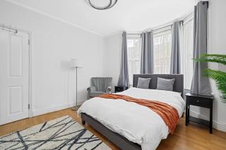 Croydon Town 5-bed by Harlingotn - Croydon - 3