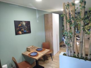 Avusa Home - 2