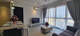 Affordable & Exclusive Cozy Stay - Urban Suites Georgetown Penang - High Floor with Stunning Sea & Penang Bridge Views - George Town - 9