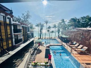 La Carmela De Boracay Hotel - 2
