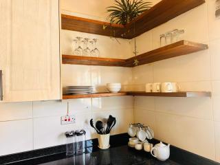 The Exec Home Self Catering Villa - Gaborone - 9