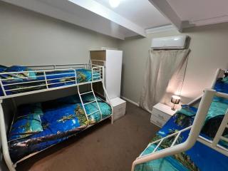 Happy Haven Lodge II Private Double Room for Couple, Cozy Shared Apartment for Female only - 2