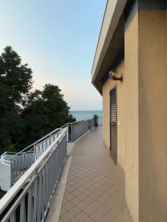 House with a terrace overlooking the sea - 6