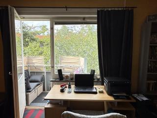 Apartment in South West Stockholm w Balcony near Metro, convenient to Avicii Arena, 3 Arena, Friends Arena and Royal Opera - Stoccolma - 0