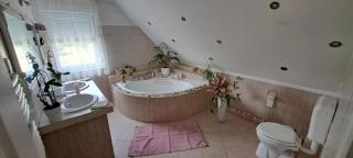 Shining Home - - 6
