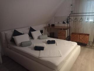 Shining Home - - 2