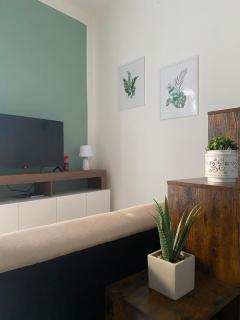 Essential Apartments - 5