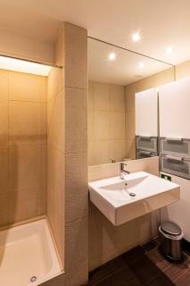Well-Located Studio with Smart Space - 4