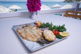 Meteor Beach Hotel - 6
