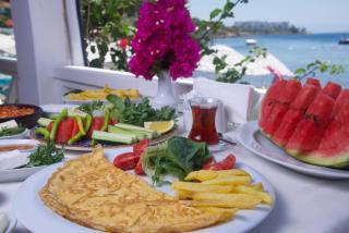 Meteor Beach Hotel - 7
