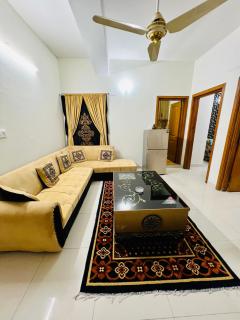 2 BEDROOM Designer Apartment For Families - Islamabad - 5