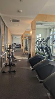 Main Street Condo with Gym and Patio near Restaurants for 4 - Vancouver - 9