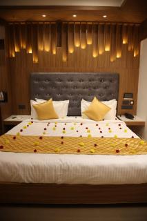 Hotel Time Square -Gandhiji Road, Old Bus Stand, Opp clock Tower ,Thanjavur - 8