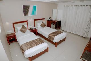 Queens Hotel - Kozhikode - 6