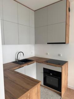 Apartament - - 3
