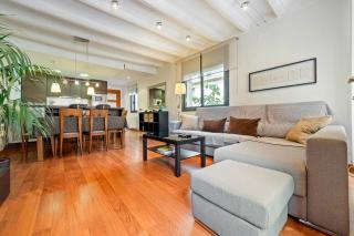Hauzify I Apartaments La Plaça - 8
