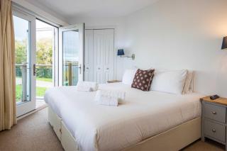 The Landings 19, Scout on the Water - P - 3