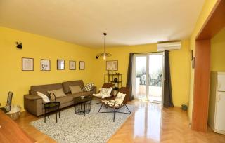 Apartman Marina - Makarska by Villas Guide - Makar - 4