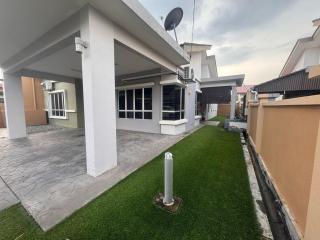 Ateh Homestay - Sepang - 4