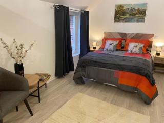 gite 4 chambres avec salle de douche et WC privative - 2