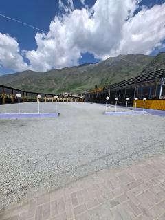 Eagle Resort Hotel and Restaurant - Nārān - 9