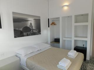 Fira Village Rooms - Fira - 7