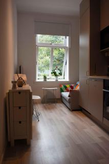 Modern Central Cozy 2Br - Toyen - 2