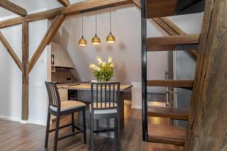 ALL SAINTS Residence - 5
