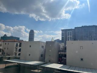 Thatishi's Sandton CBD Apartment - 9