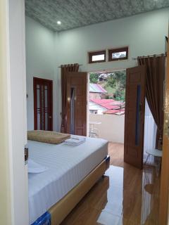 M2 Homestay Berastagi - 5