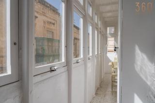 Classic designer Valletta 1BR Home with WIFI & AC by 360 Estates - Valletta - 8