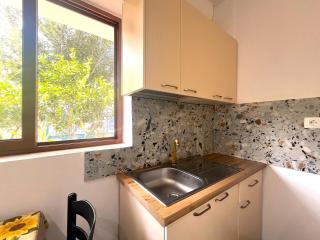 Studios in Jonis House - 7