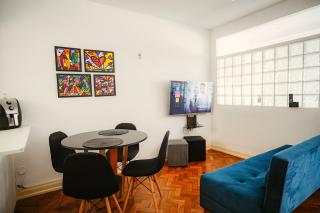 Apartamento vista mar na quadra da praia - 1