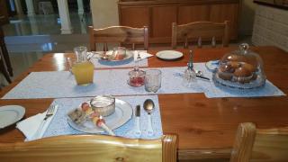 Little Acorn Guest House - 1