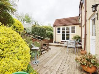 Generous 5-Bedroom Home, Guests 9, Ample Parking & Ideal for Contractors - 1