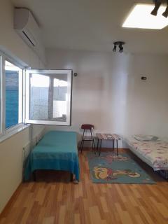 No wifi and no aircon apartment - 3