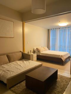 One Uptown Residence BGC 1BR sofabed - Manila - 0