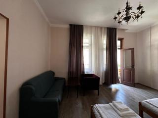 Guesthouse Pirosmani street 26 - Bordschomi - 2
