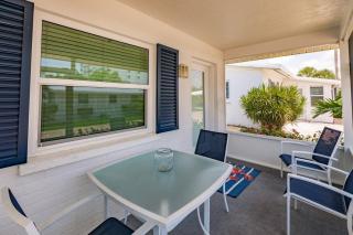 Beachside Fun & Family Comfort, Just Steps from the Sand - Aloha Kai #16 - Roelens - 6