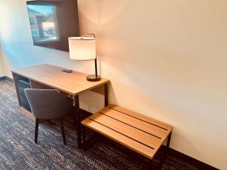 Ramada by Wyndham Merced - 4