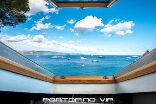 Skyblue rooftop by PortofinoVip, AC Parking Seaview - 0
