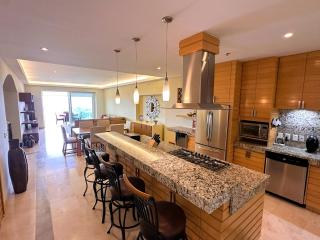 ANANA El Dorado 305 | Pool & Lake Views - Ajijic - 9