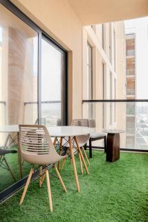 Al Mamsha Luxury Apartment With Balcony - Sharjah - 9